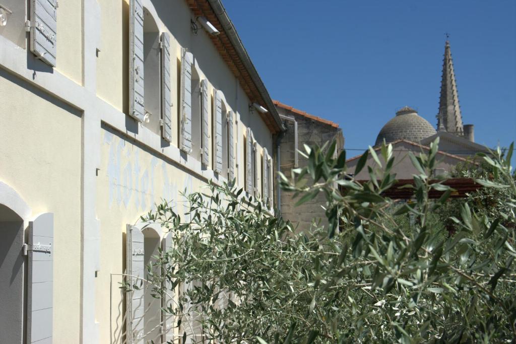 Hotel Du Cheval Blanc Saint-Rémy-de-Provence 外观 照片